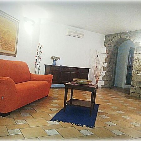 Sardegna Casa A 250 Metri Dal Mare Con Piscina Apartamento Olbia Exterior foto