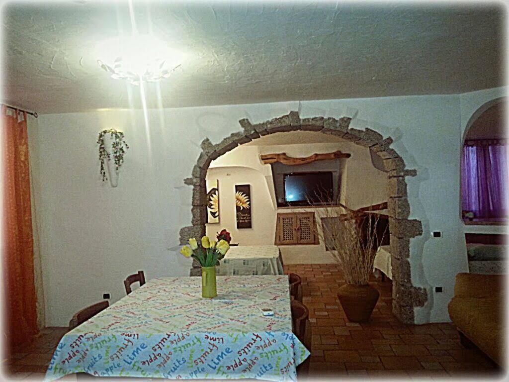 Sardegna Casa A 250 Metri Dal Mare Con Piscina Apartamento Olbia Exterior foto